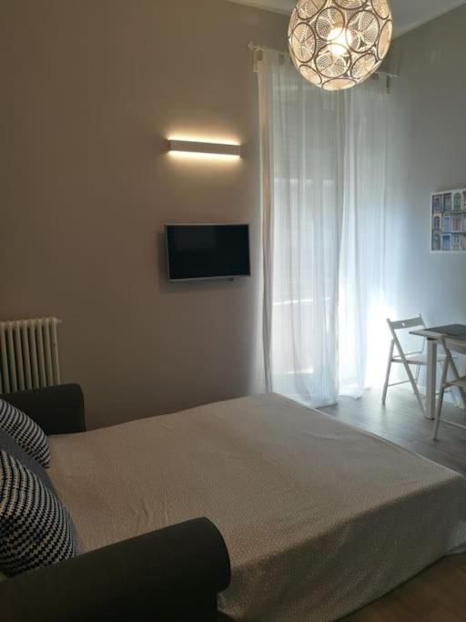 Suite Mm3/Repubblica, 2 Min. Da Staz. Centrale Milan Bagian luar foto